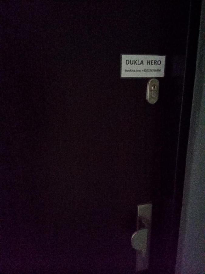 Dukla Hero Olomouc Buitenkant foto